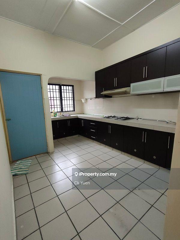 1-storey Terraced House for Sale in Taman Ipoh Timur, Ipoh by Ck Yuen - iProperty.com.my