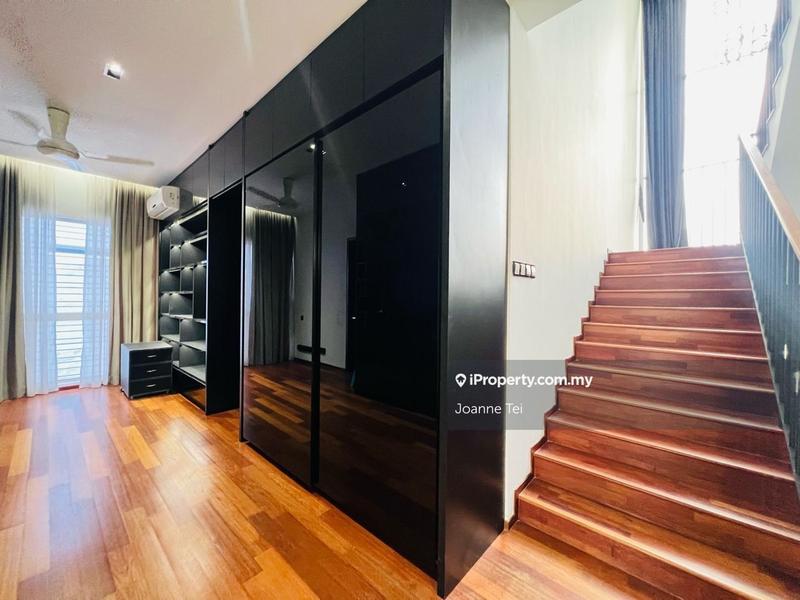 Bungalow House for Sale in Lakefront Villa, Cyberjaya by Joanne Tei - iProperty.com.my