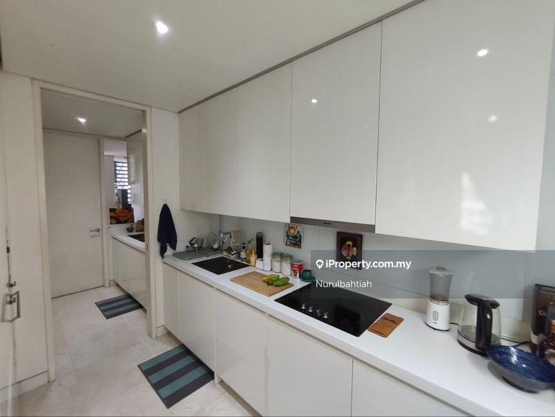 For Sale - Condominium @ The Troika