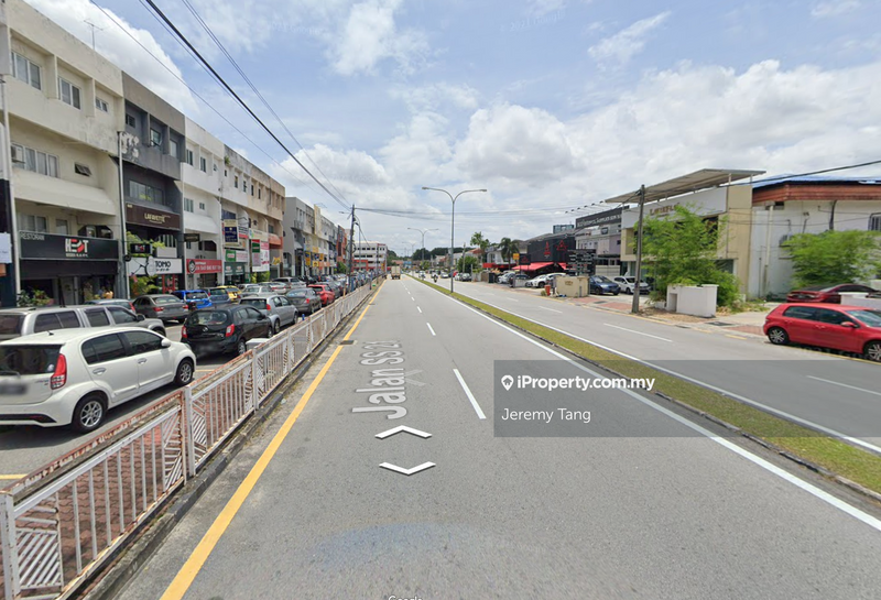 For Sale - Corner 2-storey Commercial Bungalow with Main Road Exposure