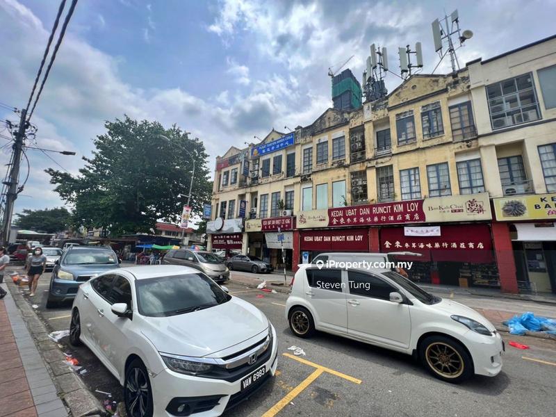 For Sale - PREMIUM UNIT | 2-Storey Shoplot @ Taman Midah