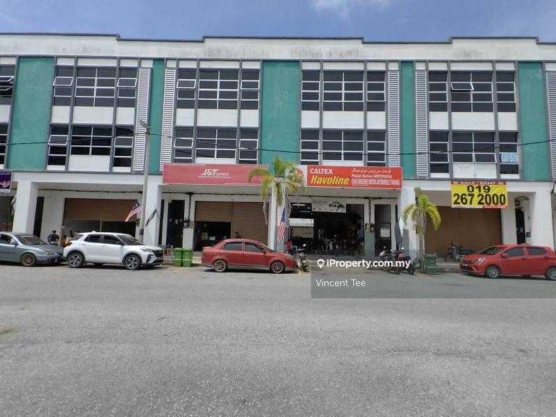 For Rent - 3mths Free Rental 2nd Floor Shop Pusat Perniagaan Kuala Lipis