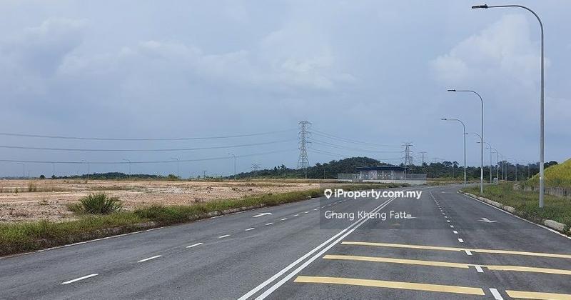 Tanah Perindustrian untuk Dijual di Batu Arang Industrial Land, Batu Arang, Ijok, Batu Arang oleh Chang Kheng Fatt - iProperty.com.my