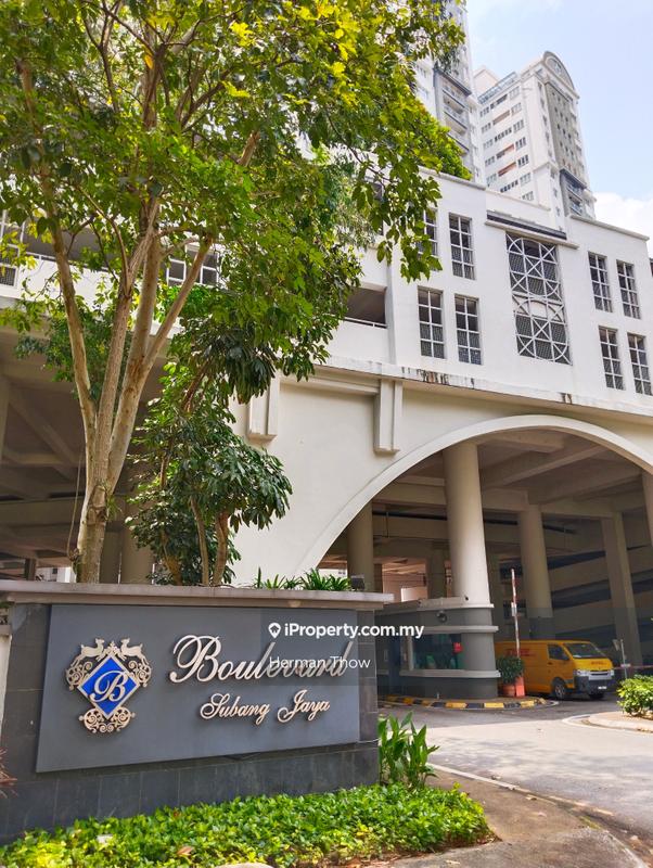 Kondominium untuk Dijual di The Boulevard oleh Herman Thow - Entrance - iProperty.com.my
