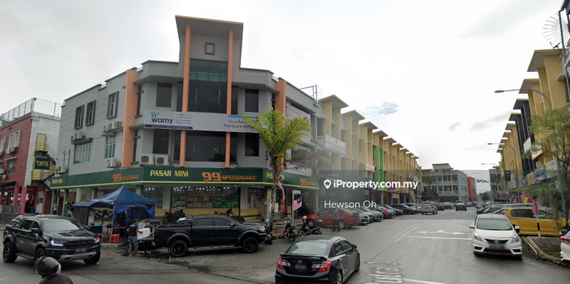 For Sale - 3 Storey CORNER SHOP Taman Putra Kajang, Kajang, Selangor