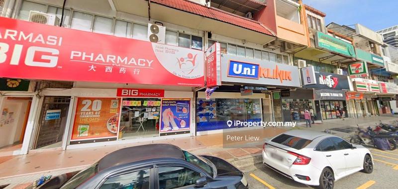 For Sale - 3 SRTY INTER SHOP AT TAMAN TUN DR ISMAIL, ROI ABOVE 4%, GOOD FRONTAGE, PRIME AREA, TTDI