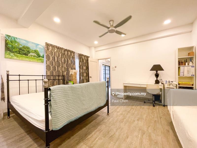 Condominium for Sale in Tuscany by Paul Chen - iProperty.com.my
