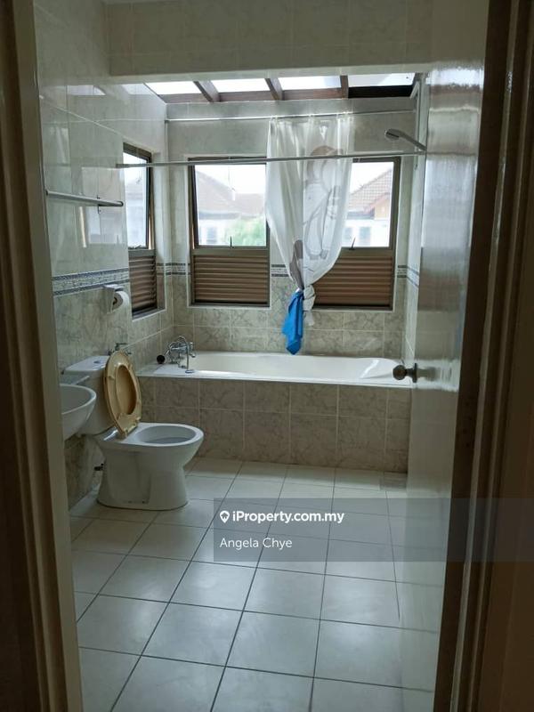 Rumah Berkembar untuk Disewa di Austin Perdana, Johor Bahru oleh Angela Chye - iProperty.com.my