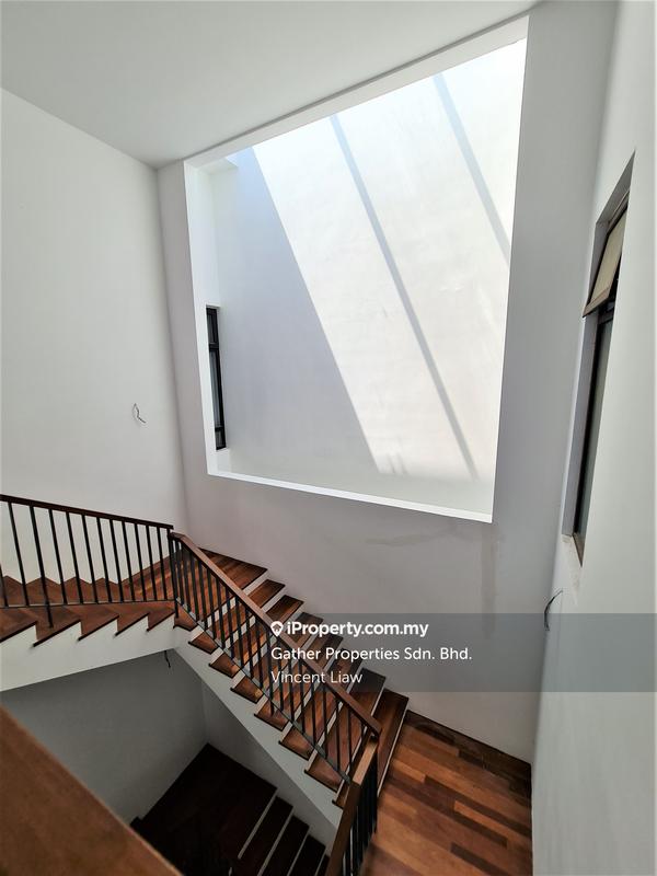 Semi-Detached House for Sale in The Estana 32, Kota Damansara by Vincent Liaw - iProperty.com.my