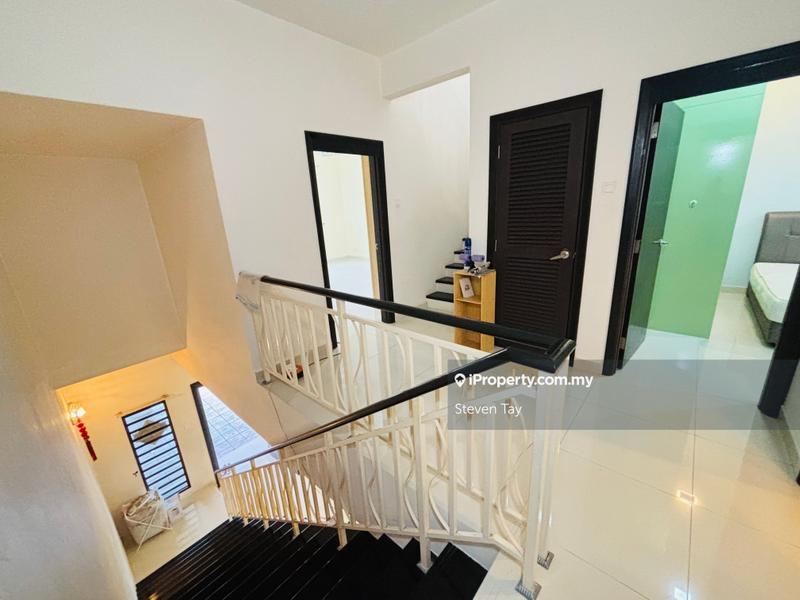 Rumah Teres 2.5-Tingkat untuk Dijual di Taman Meranti Jaya, Puchong oleh Steven Tay - iProperty.com.my