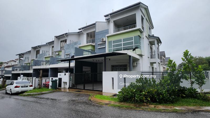 Rumah Berangkai 3 Tingkat untuk Dijual di Bandar Tun Hussein Onn, Cheras oleh Gibson Choo - iProperty.com.my