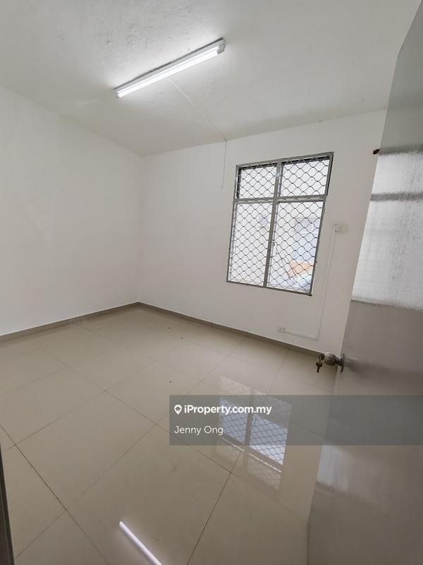 Rumah Teres untuk Dijual di Taman Inderawasih, Perai oleh Jenny Ong - iProperty.com.my