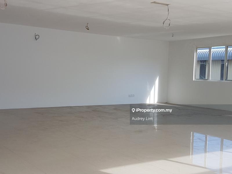 For Rent - Semi-D Factory at Balakong Kajang, Easy Access to SILK and Lekas Highway