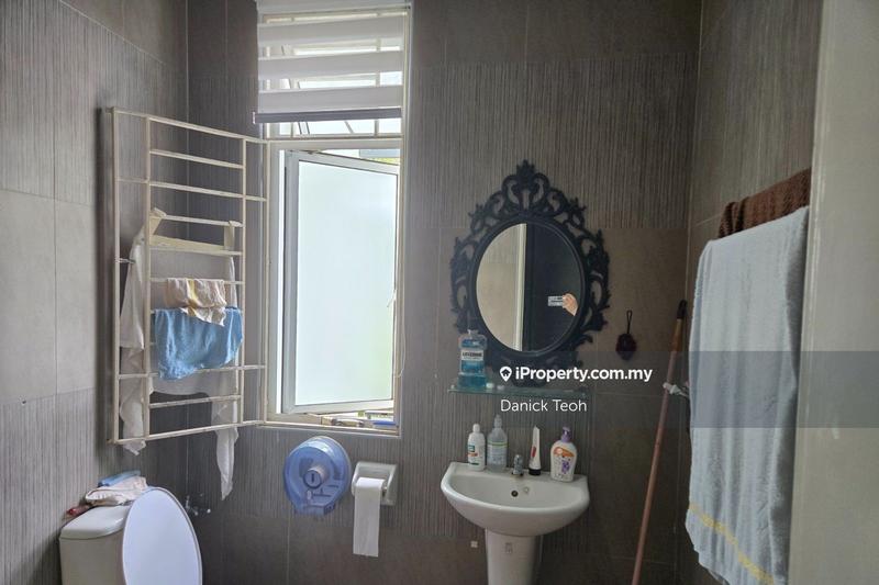 3-storey Terraced House for Sale in Batu Feringghi, Penang by Danick Teoh - iProperty.com.my