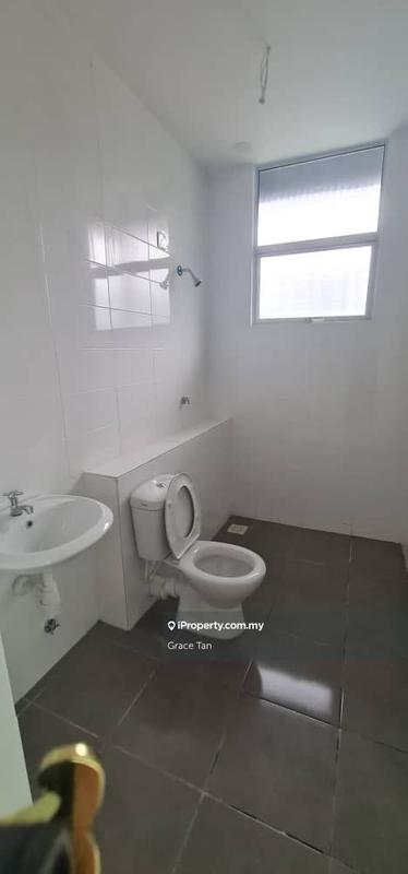 3-storey Terraced House for Sale in Taman Bangi Avenue, Bangi by Grace Tan - iProperty.com.my