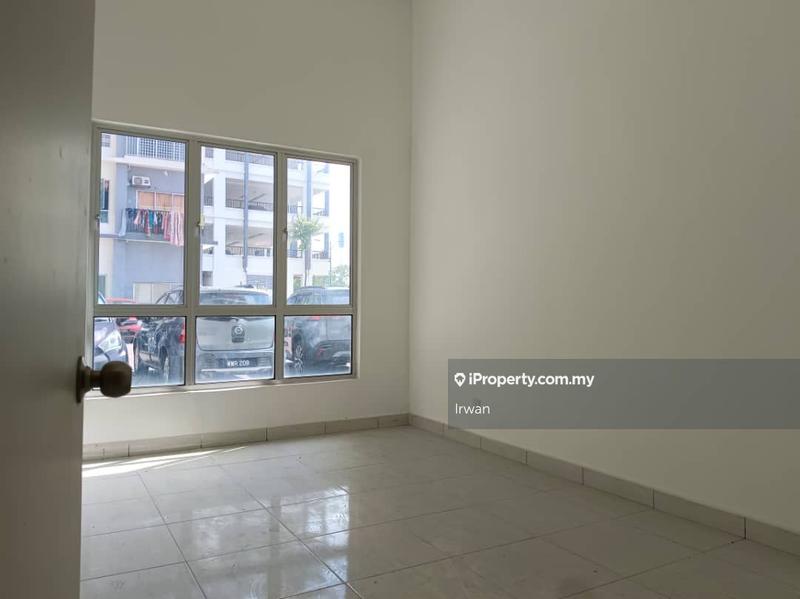 Residensi Servis untuk Dijual di BSP 21 oleh Irwan Affandi - iProperty.com.my