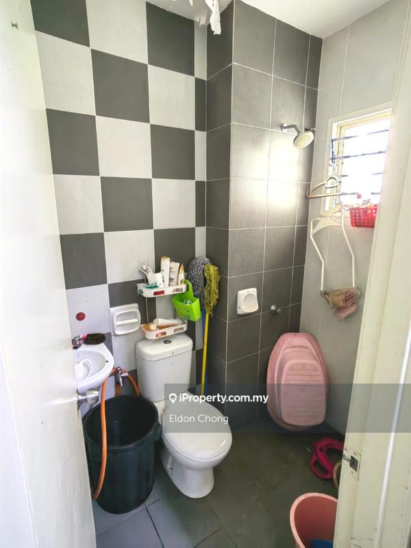 Semi-Detached House for Sale in Bandar Saujana Putra, Tanjong Duabelas by Eldon Chong - iProperty.com.my