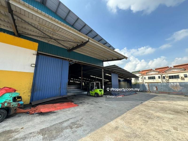 For Sale - Kundang Detached corner warehouse