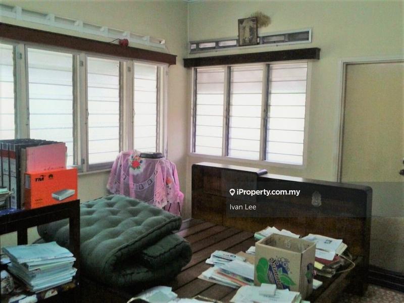 Rumah Berkembar untuk Dijual di Seksyen 17, Petaling Jaya oleh Ivan Lee - iProperty.com.my