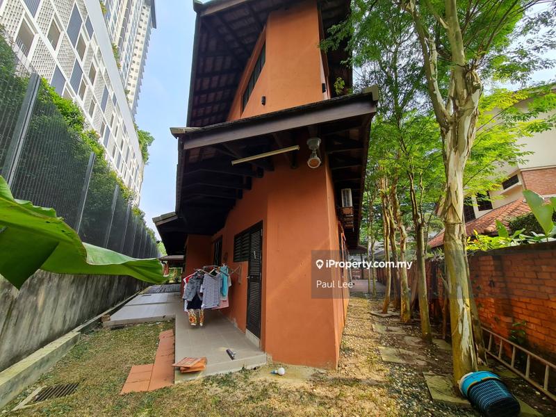 Bungalow House untuk Dijual di Taman Yarl, Jalan Klang Lama (Old Klang Road) oleh Paul Lee - iProperty.com.my