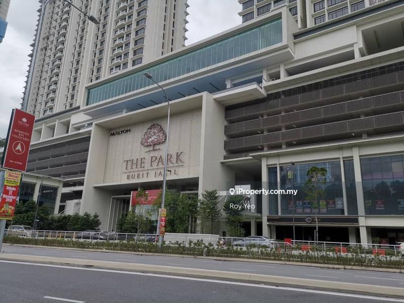 For Rent - The Park Sky Residence