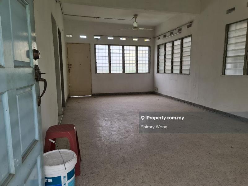 Semi-Detached House for Sale in Taman Overseas Union (Taman Oug), Jalan Klang Lama (Old Klang Road) by Shimry Wong - iProperty.com.my