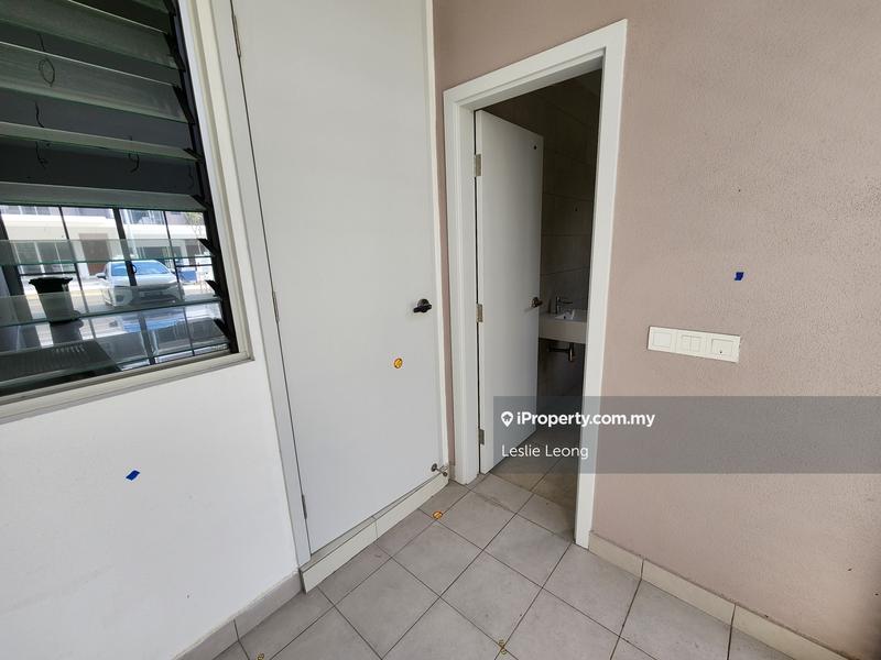 Rumah Berangkai 2 Tingkat untuk Dijual di New House 2 storey Tamansari Dahlia Rawang, Rawang oleh Leslie Leong - iProperty.com.my