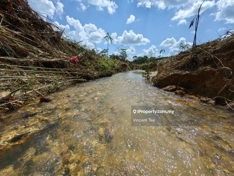For Sale - 6.23 Acres Freehold Land with Stream Jerkoh Benta Penjom Kuala Lipis