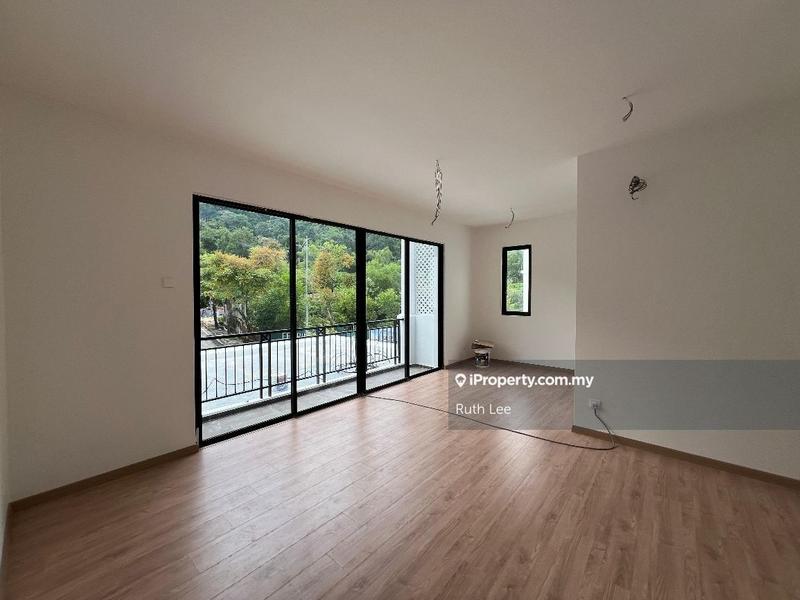 3-storey Terraced House for Sale in Batu Feringghi, Penang by Ruth Lee - iProperty.com.my