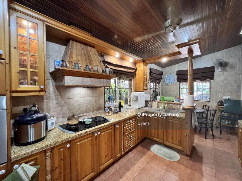 Bungalow House for Sale in Bukit Jelutong, Shah Alam by Dyana - iProperty.com.my