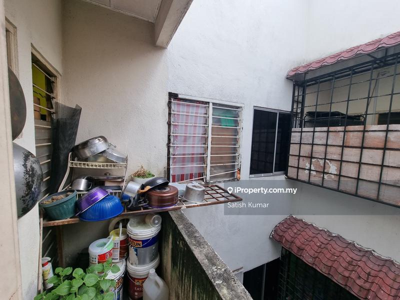 Pangsapuri untuk Dijual di Rose Apartment oleh Satish Kumar - iProperty.com.my