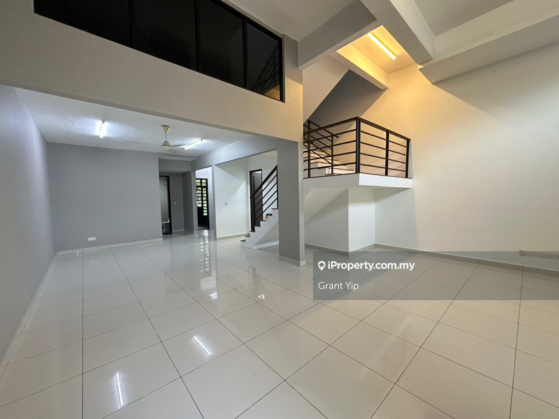 2.5-storey Terraced House for Sale in TTDI Grove, Kajang by Grant Yip - iProperty.com.my