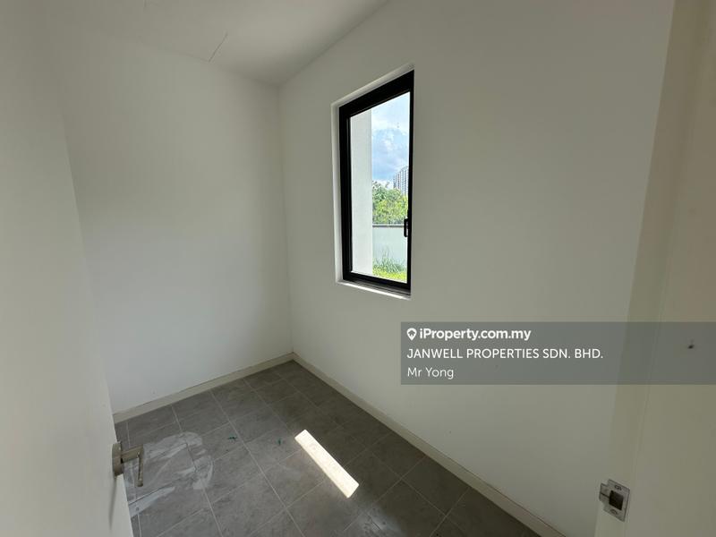Semi-Detached House for Sale in Bandar Tropicana Aman, Telok Panglima Garang by Ethan Yong - iProperty.com.my
