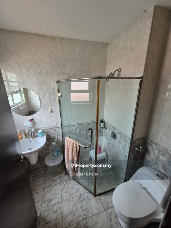 Rumah Berkembar untuk Dijual di Damansara Legenda, Petaling Jaya oleh Chester Cheng - iProperty.com.my