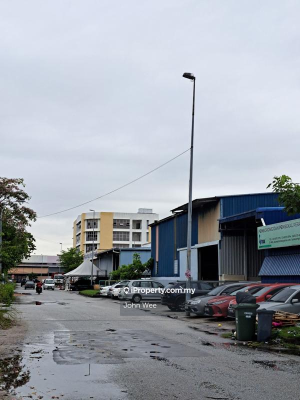 Shop / Office for Sale in Taman Perindustrian Puchong, Puchong by John Wee - iProperty.com.my