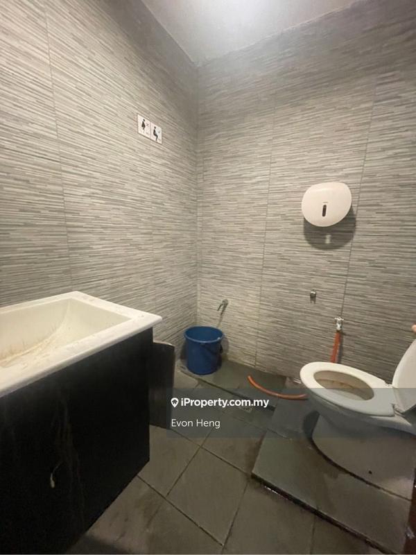 Kedai untuk Dijual di Seri Kembangan, Selangor oleh Evon Heng - iProperty.com.my