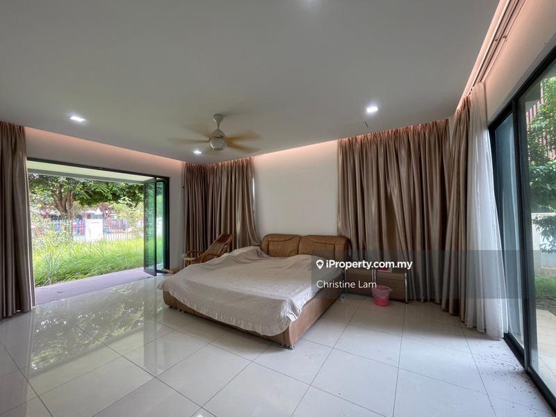Bungalow House for Sale in Kota Kemuning, Shah Alam by Christine Lam - iProperty.com.my