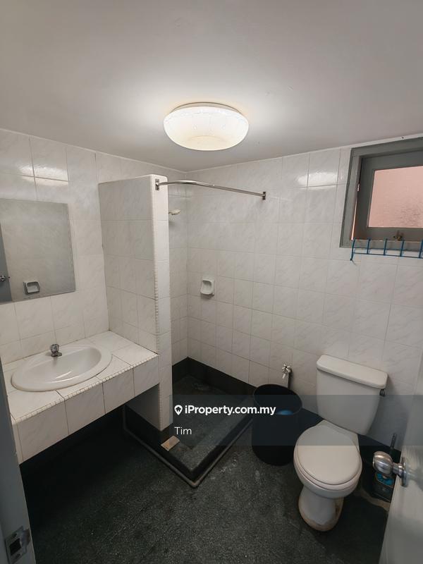 Apartment for Sale in Golden Showers (Kondo Ruby) by Tim - iProperty.com.my