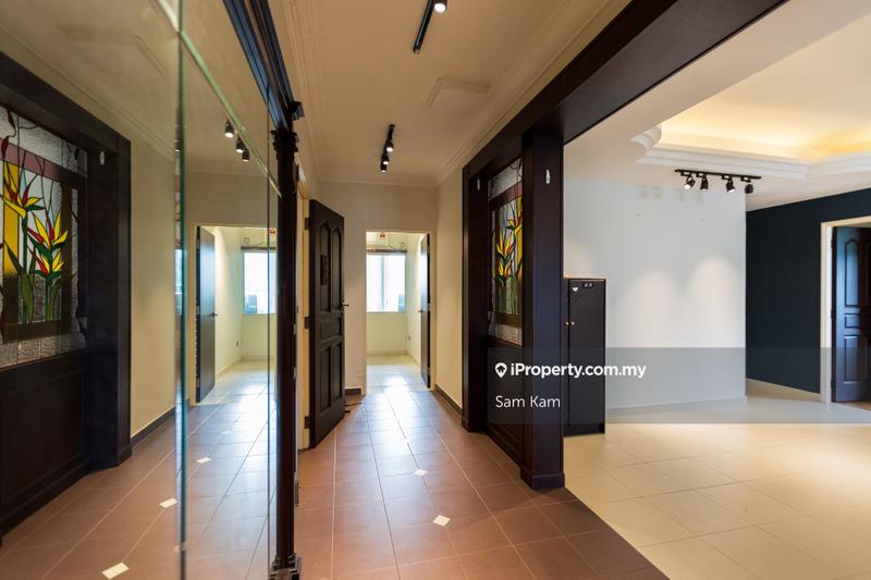 For Sale - Diamond Villa Condominium