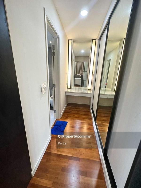 Rumah Berkembar untuk Dijual di Hemingway Residences Bandar Seri Coalfields, Sungai Buloh oleh Ka Ee - iProperty.com.my