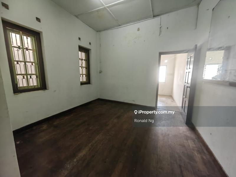 Kedai untuk Dijual di Jalan Burma, George Town oleh Ronald Ng - iProperty.com.my