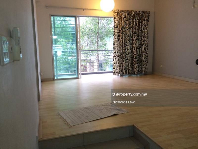 Kondominium untuk Dijual di Bayan Villa, Seri Kembangan oleh NK Lew - Living Room - iProperty.com.my