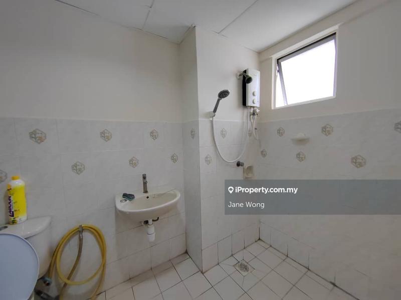 For Sale - Puncak Nusa Kelana