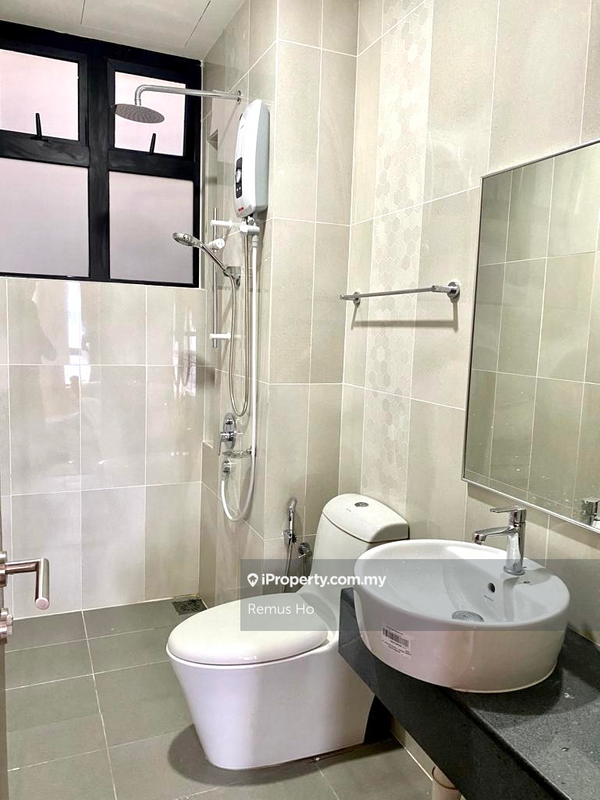 Kediaman Servis untuk Dijual di J.Dupion Residence oleh Remus Ho - iProperty.com.my