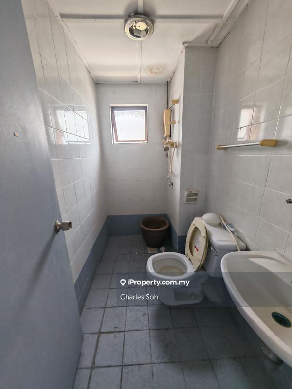 Kondominium untuk Dijual di Casa Venicia Greenview Tower oleh Charles Soh - iProperty.com.my