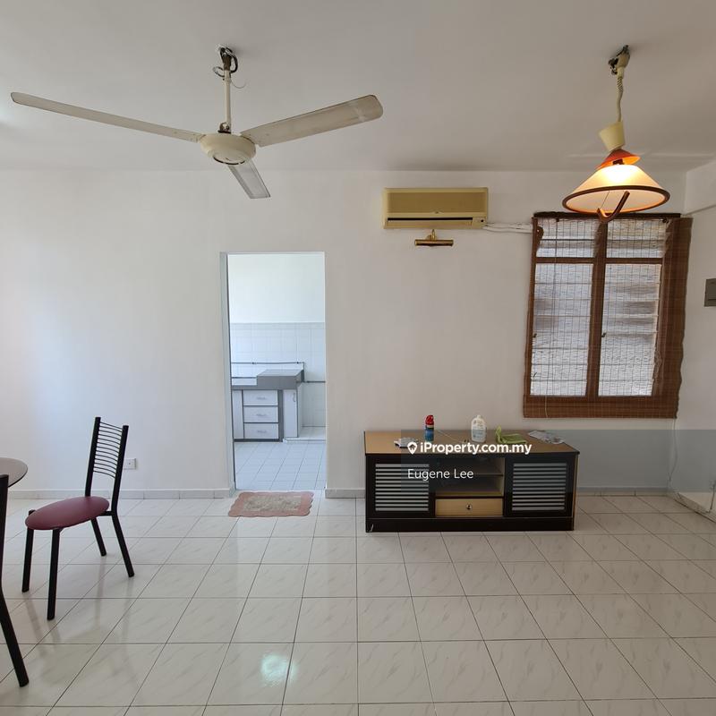 Condominium for Sale in Azuria Condominium by Eugene Lee - iProperty.com.my