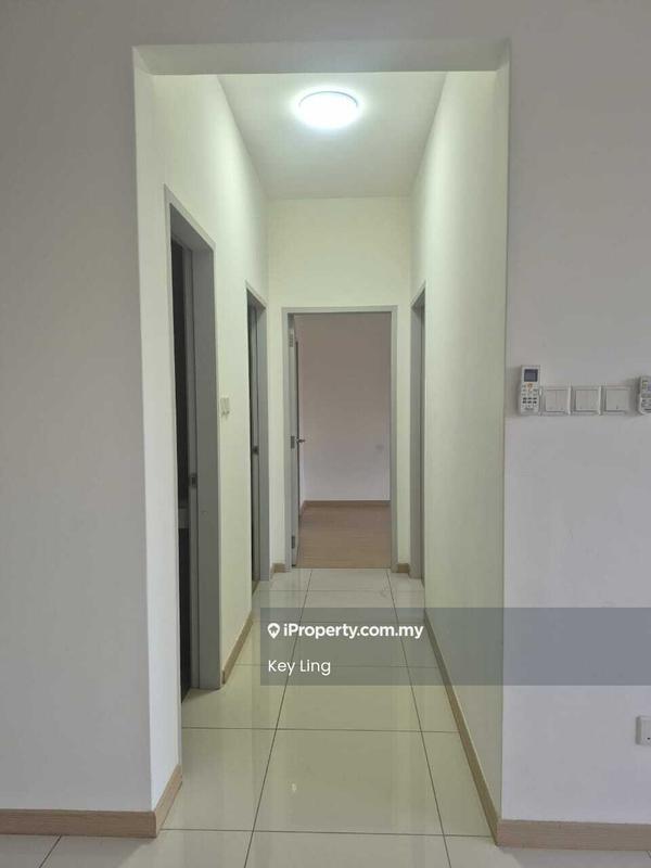 Service Residence for Rent in RYAN & MIHO by Key Ling - Corridor - iProperty.com.my