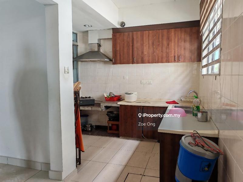 Rumah Teres 2-Tingkat untuk Dijual di Seri Utama Damansara, Kota Damansara oleh Zoe Ong - iProperty.com.my
