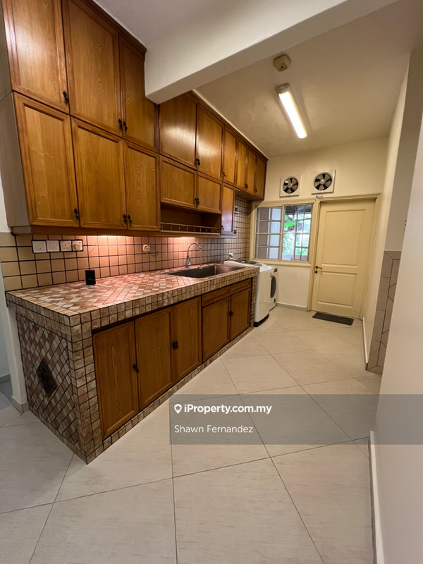 Banglo untuk Dijual di Chong Koon Lin, Ampang oleh Shawn Fernandez - iProperty.com.my