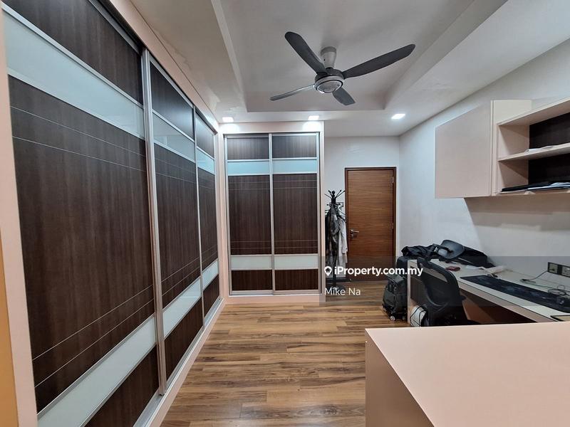 Rumah Berkembar untuk Dijual di Bukit Sungai Long, Kajang oleh Mike Na - iProperty.com.my